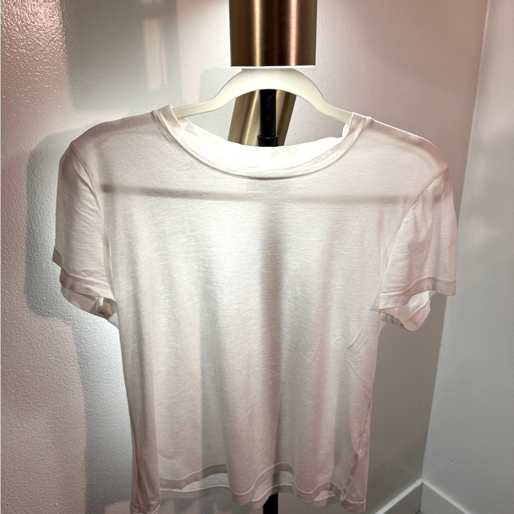 Rowan Classic white‎ Tee SM designer basics layering piece cotton